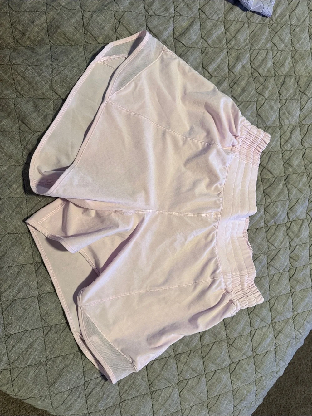 Lululemon Hotty hot 4 inch shorts. Light pink color
